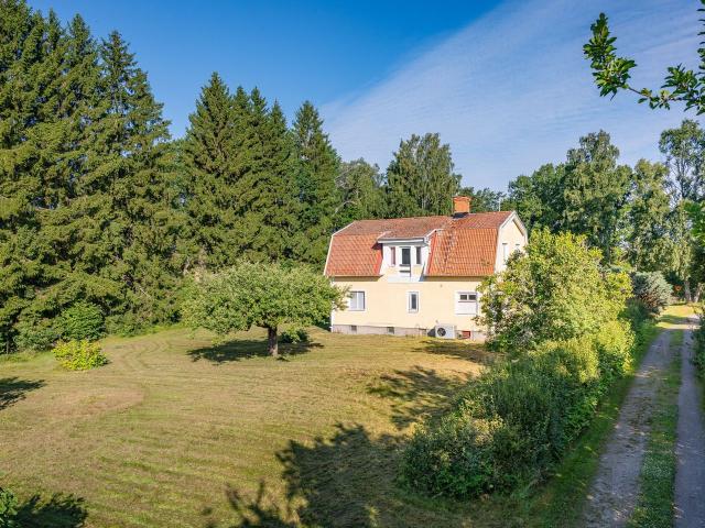 Villa till salu i Kimstad Torps villasamhälle 35 | Länsförsäkringar Fastighetsförmedling