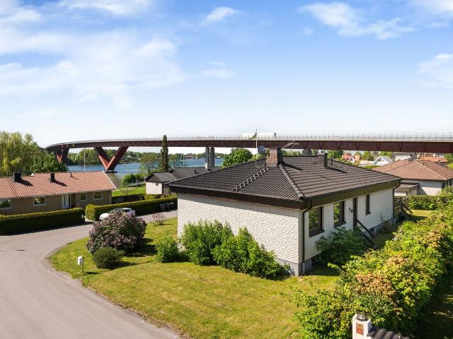 Villa till salu i Motala Bispmotala 27 | Länsförsäkringar Fastighetsförmedling