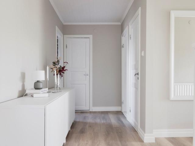 Villa till salu i Nora Navarevägen 18 | Länsförsäkringar Fastighetsförmedling