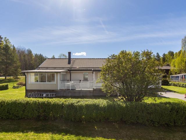Villa till salu i Nora Rävbergsvägen 17 | Länsförsäkringar Fastighetsförmedling
