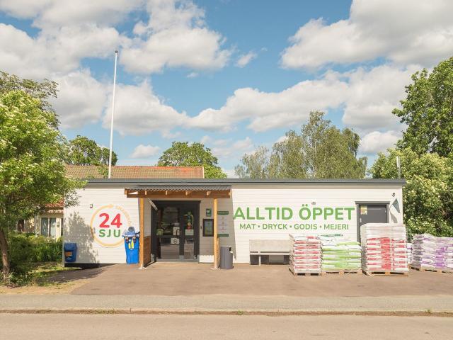 Villa till salu i Sköldinge Ramstavägen 2 | Länsförsäkringar Fastighetsförmedling