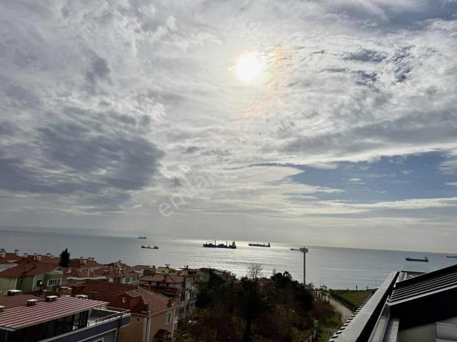 Villa Tipi Deniz Manzaralı Vatandaşlığa Uygun Dublex Daire