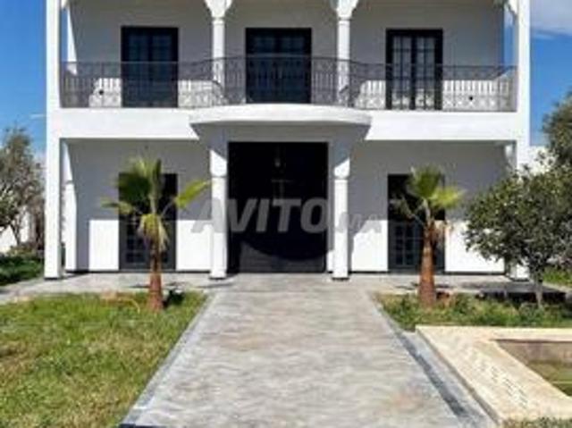 Villa titrée à vendre