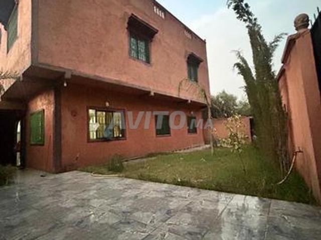 Villa titrée à vendre à Aghmat
