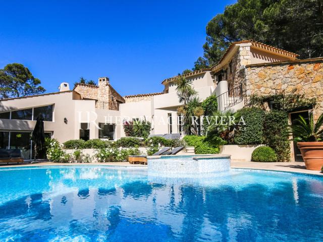 Villa to rent Mougins Charming propery in gated condominium