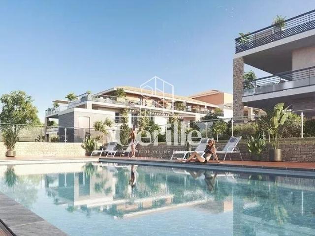 Villa Toit d’Exception – 5 Pièces – Dernier Étage – Terrasse. 142m² Vallauris