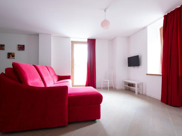 Villa Tola Rosso