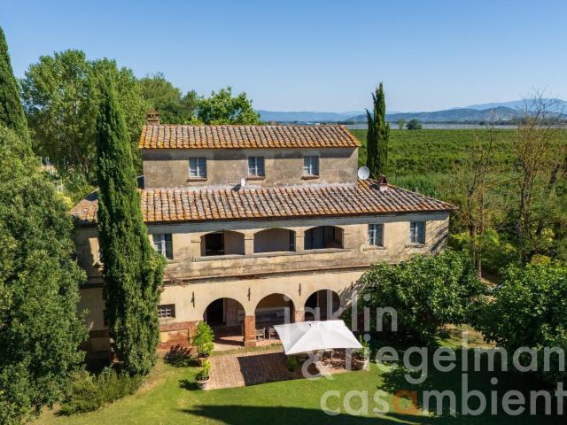 Villa toscana in stile Leopoldina con giardino, piscina e an. 817m² Monte San Savino