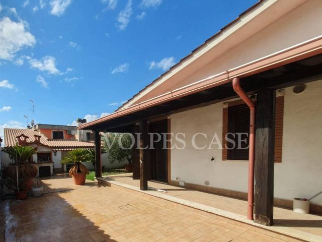 Villa trifamiliare in vendita a Ardea, Tor San Lorenzo