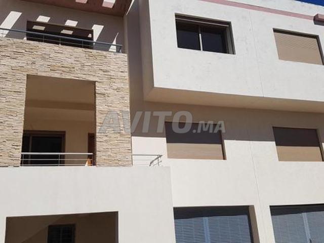 Villa triplex vide californie