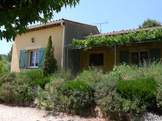 Villa type 5, 111m², 4 chambres, jardin clos