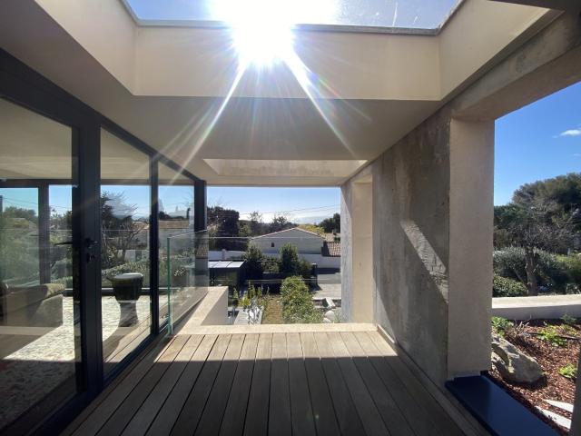 Villa ultra contemporaine de 2013
