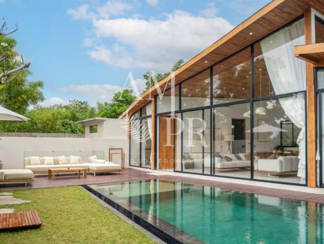 Villa UMA AMI – Élégance tropicale & art de vivre à Uluwatu