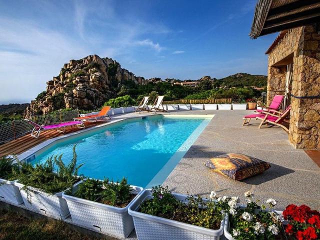 Villa Un Angolo Di Paradiso 170m² Trinità d'Agultu e Vignola