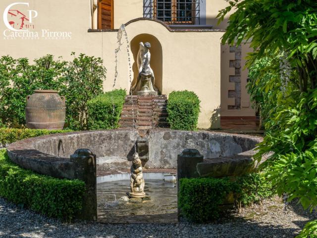 Villa unifamigliare di 250 mq a Firenze