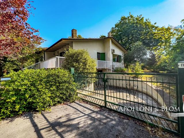 Villa unifamiliare con giardino, Sarteano, Siena Toscana 207m² Sarteano