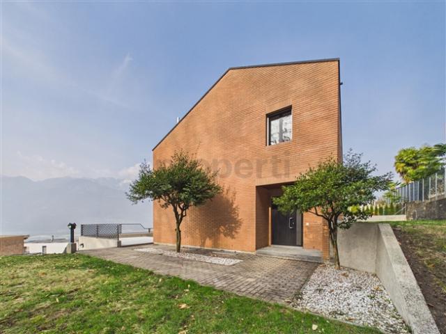 Villa unifamiliare con vista panoramica SantAntonino