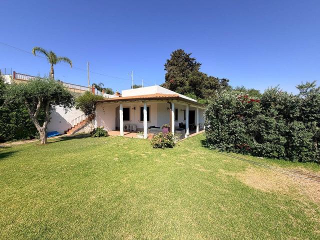 Villa unifamiliare in vendita a Avola