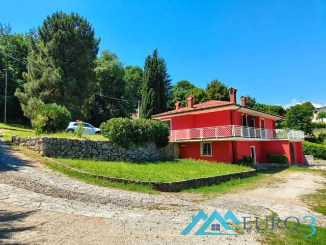 Villa unifamiliare in vendita a Ascoli Piceno