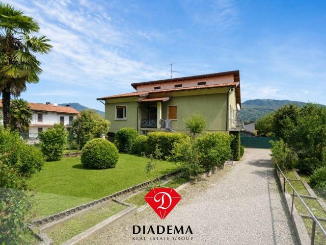 Villa unifamiliare in vendita a Besozzo