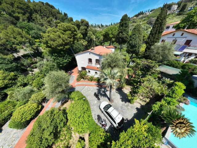 Villa unifamiliare in vendita a Bordighera