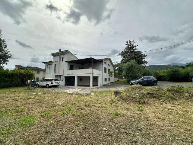 Villa unifamiliare in vendita a Capannori