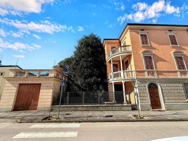 Villa unifamiliare in vendita a Dovadola