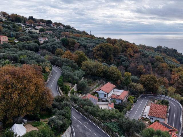 Villa unifamiliare in vendita a Finale Ligure
