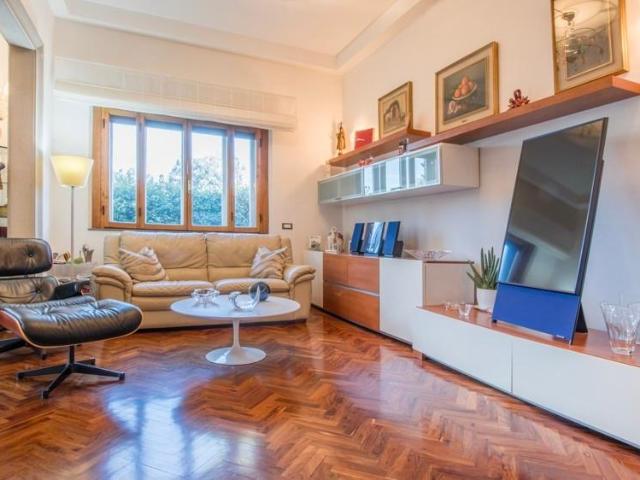Villa unifamiliare in vendita a Firenze