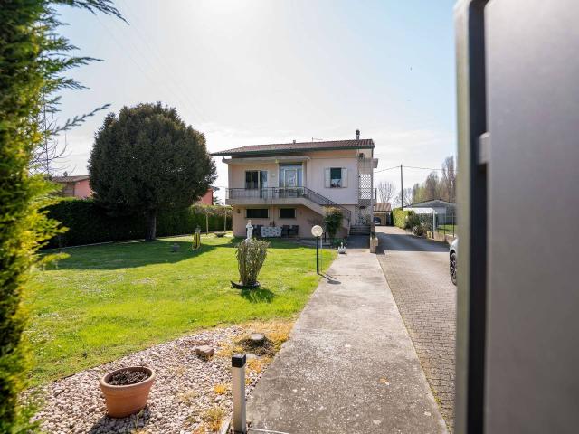 Villa unifamiliare in vendita a Jesolo