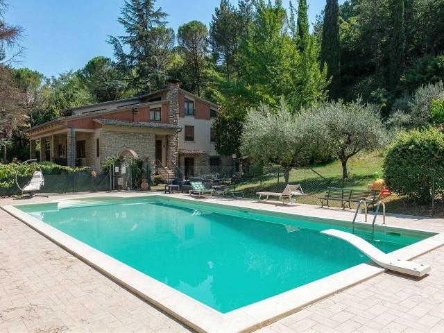 Villa unifamiliare in vendita a Perugia