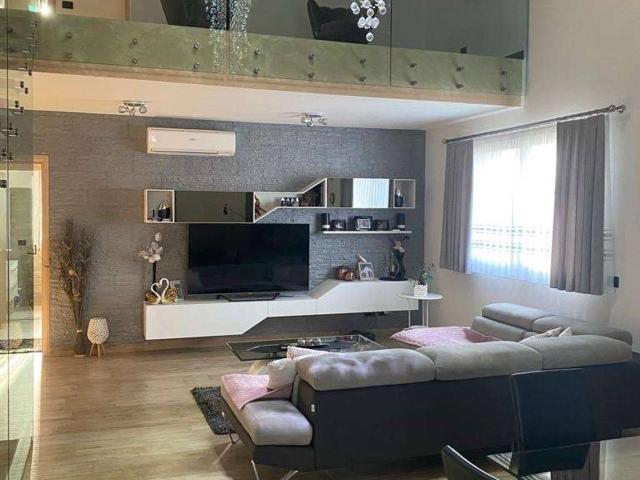 Villa unifamiliare in vendita a Piacenza