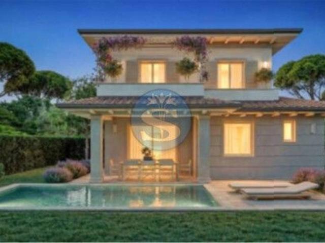 Villa unifamiliare in vendita a Pietrasanta