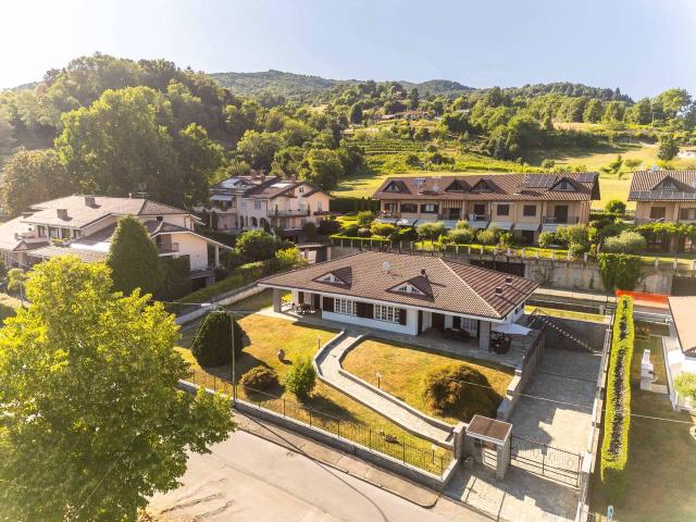 Porzione di villa in vendita a Pinerolo