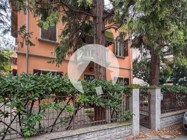 Villa unifamiliare in vendita a Reggio Emilia