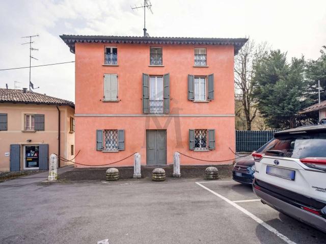 Villa unifamiliare in vendita a Reggio Emilia