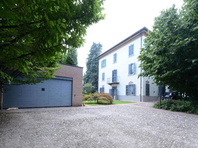 Villa unifamiliare in vendita a Reggio Emilia