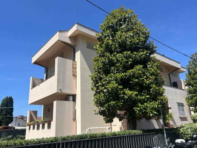 Villa unifamiliare in vendita a Riccione