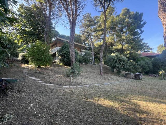 Villa unifamiliare in vendita a Rimini