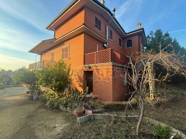 Villa unifamiliare in vendita a Roma