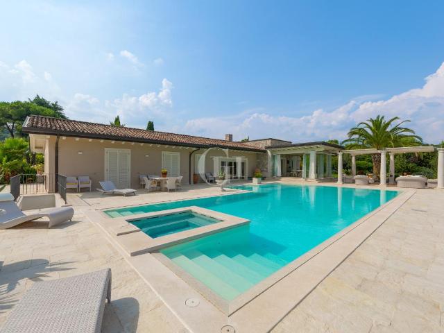 Villa unifamiliare in vendita a San Felice Del Benaco