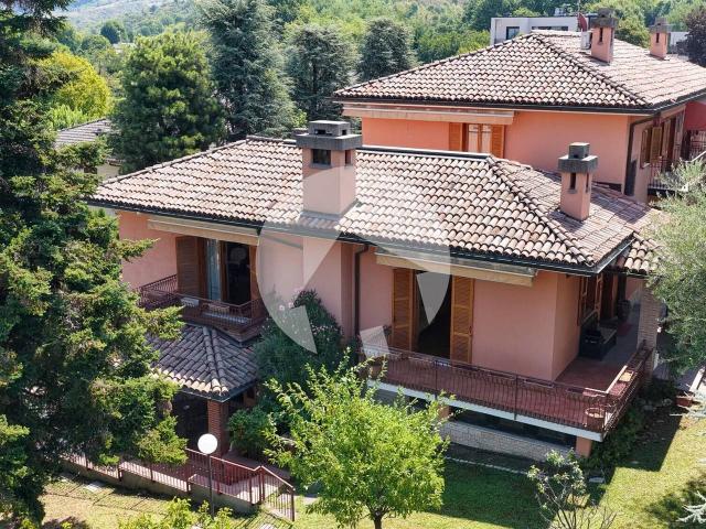 Villa unifamiliare in vendita a Sassuolo