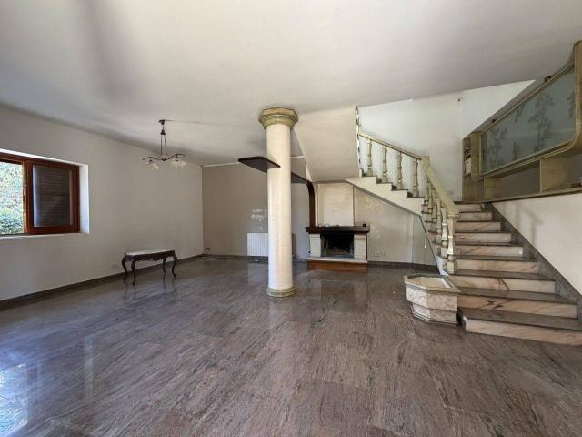 Villa unifamiliare in vendita a Taranto