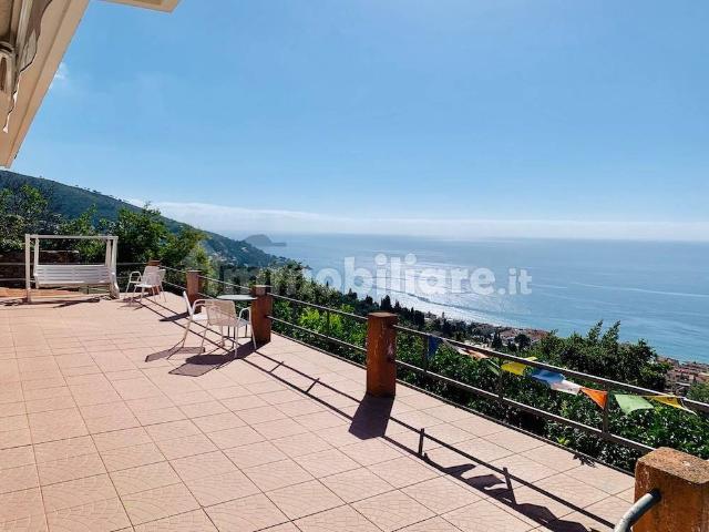 Villa unifamiliare via Rangè, Collina Centrale, Parco Fuor del Vento, Alassio