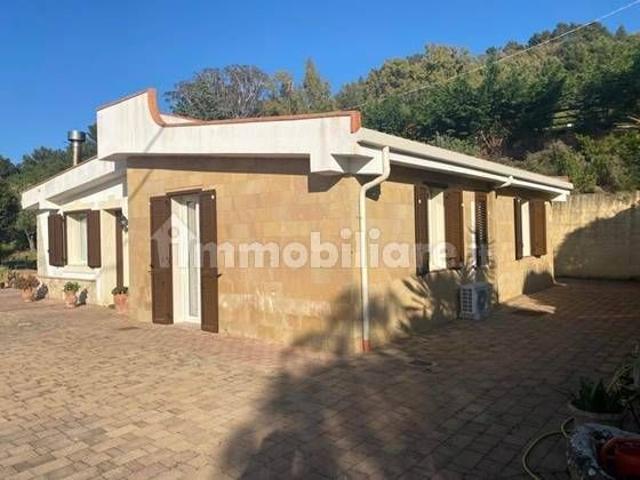 Villa unifamiliare Sabucina, Caltanissetta