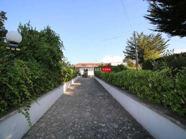 Villa unifamiliare Strada Madonna del Rosario, Martina Franca