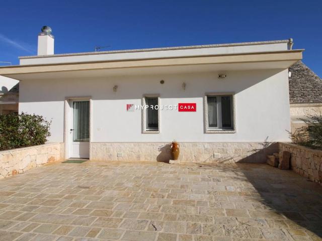 Villa unifamiliare Strada Montetullio, Martina Franca