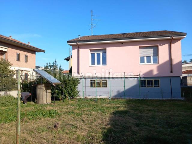 Villa unifamiliare Strada Oleggio 15, Pernate, Novara