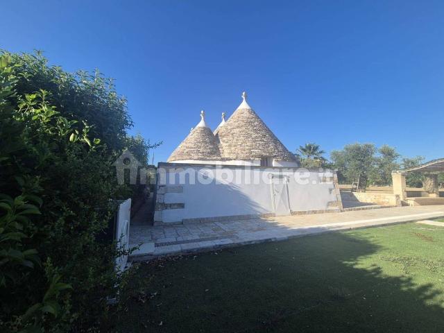 Villa unifamiliare Strada Alberobello zona D 17, Martina Franca
