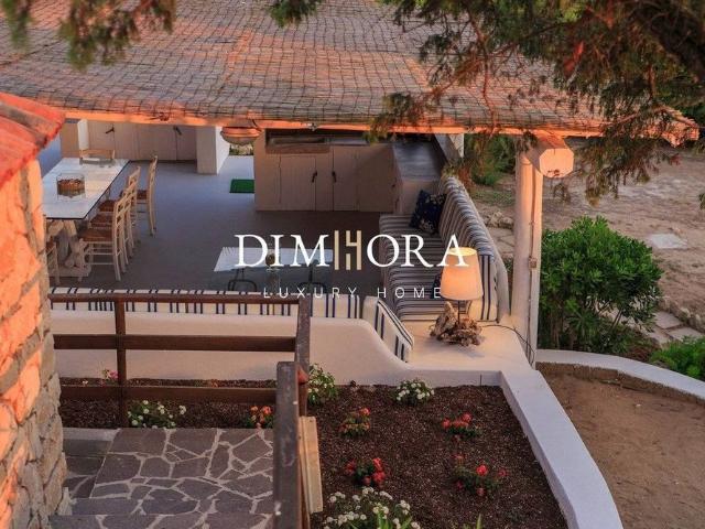 Villa unifamiliare Strada Lungomare Pontino 12936, Lungomare Di Sabaudia, Sabaudia